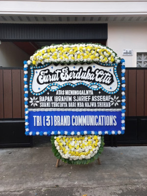 Papan Bunga Duka di Kuta Baru